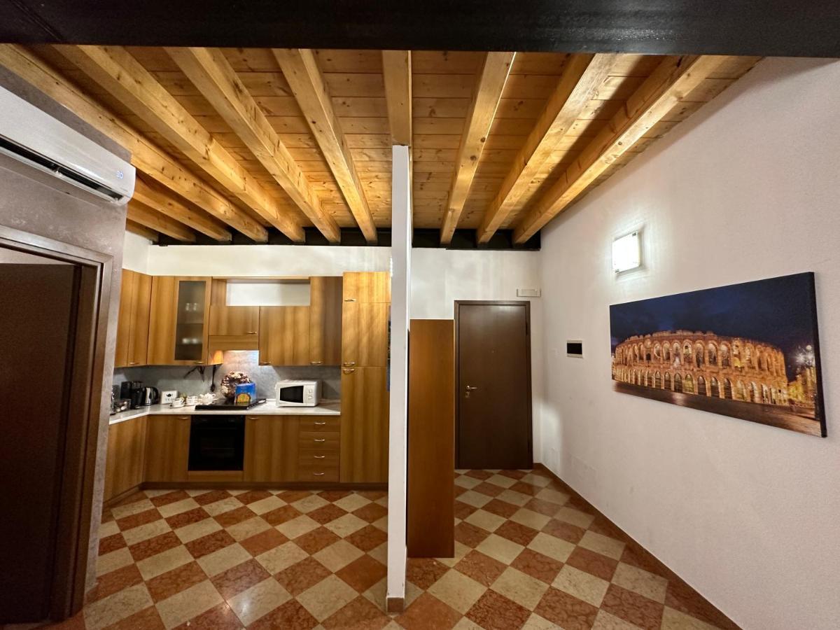 Imperial Home Mazzini Centro Verona 1 Εξωτερικό φωτογραφία