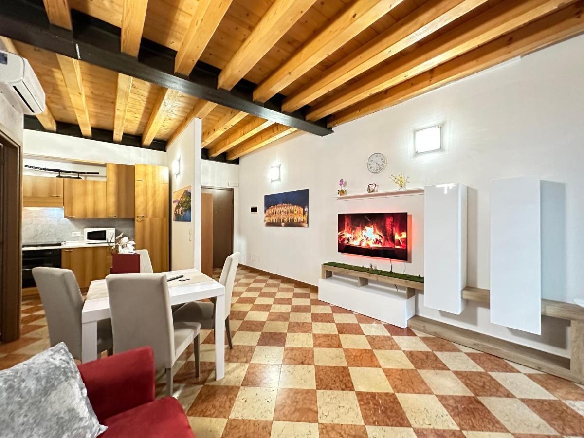 Imperial Home Mazzini Centro Verona 1 Εξωτερικό φωτογραφία