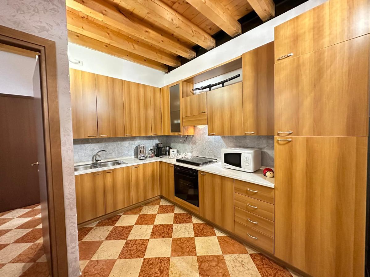 Imperial Home Mazzini Centro Verona 1 Εξωτερικό φωτογραφία