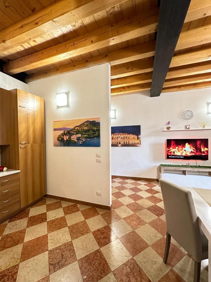 Imperial Home Mazzini Centro Verona 1 Εξωτερικό φωτογραφία