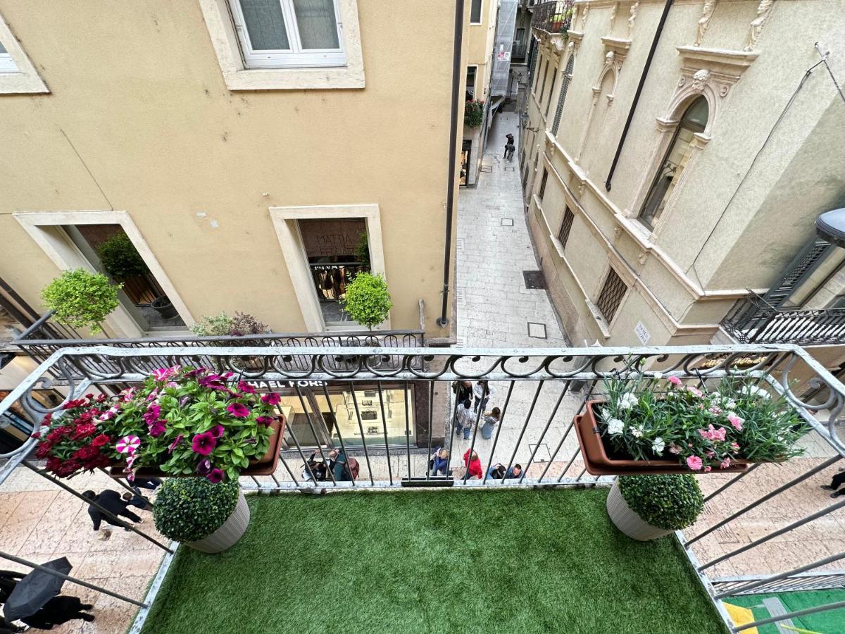 Imperial Home Mazzini Centro Verona 1 Εξωτερικό φωτογραφία